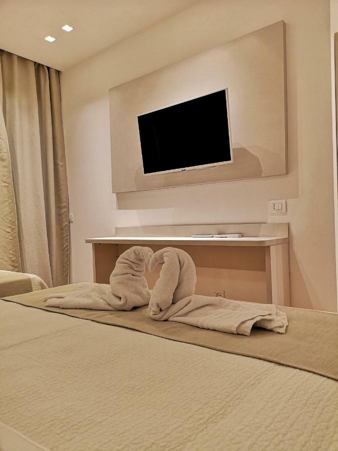 Feel Good Hotell Rimini Exteriör bild